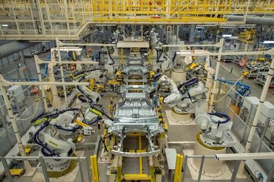 透过联想两大样板工程，解析5G全连接工厂建设指南